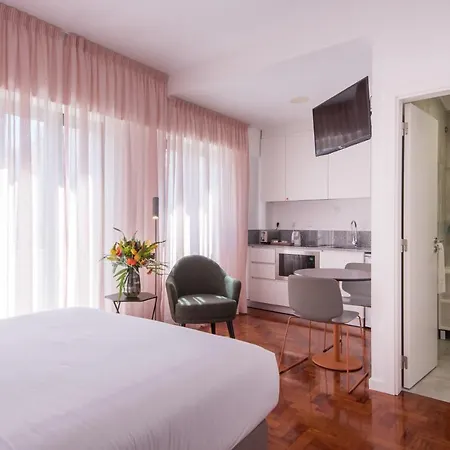Serviced - Campos Apartment Lisbon