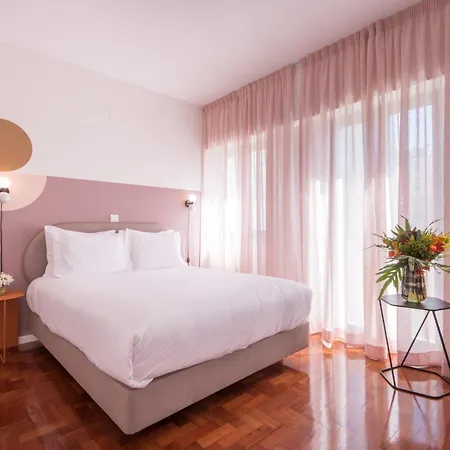 Lsa Campos By Numa Lisboa